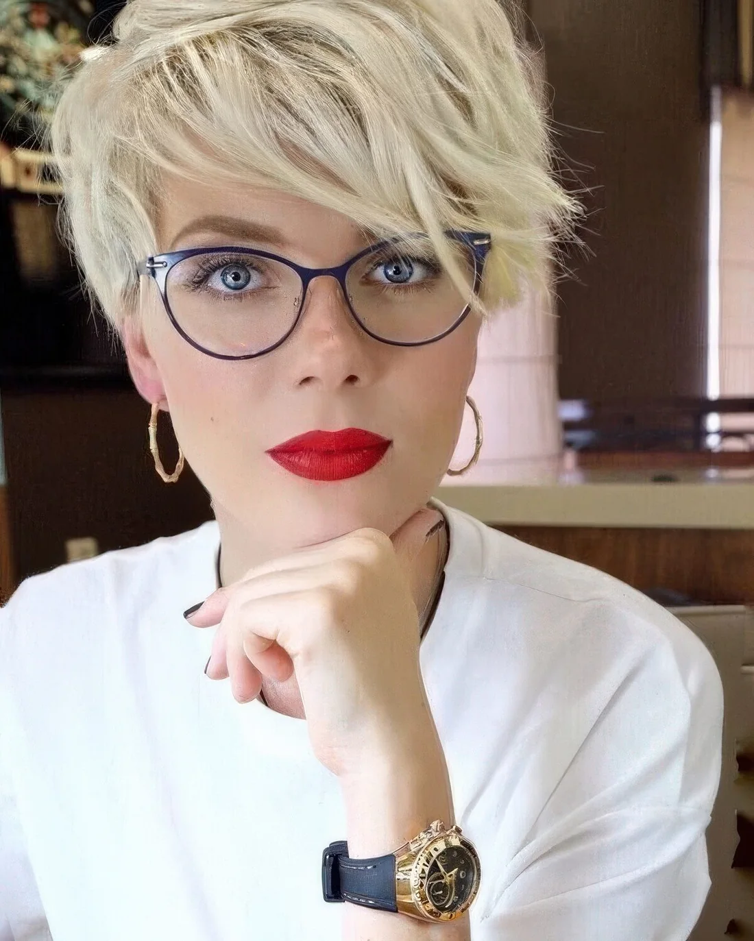 Photo showing shaggy pixie haircut, with the hairstyle clearly visible.
