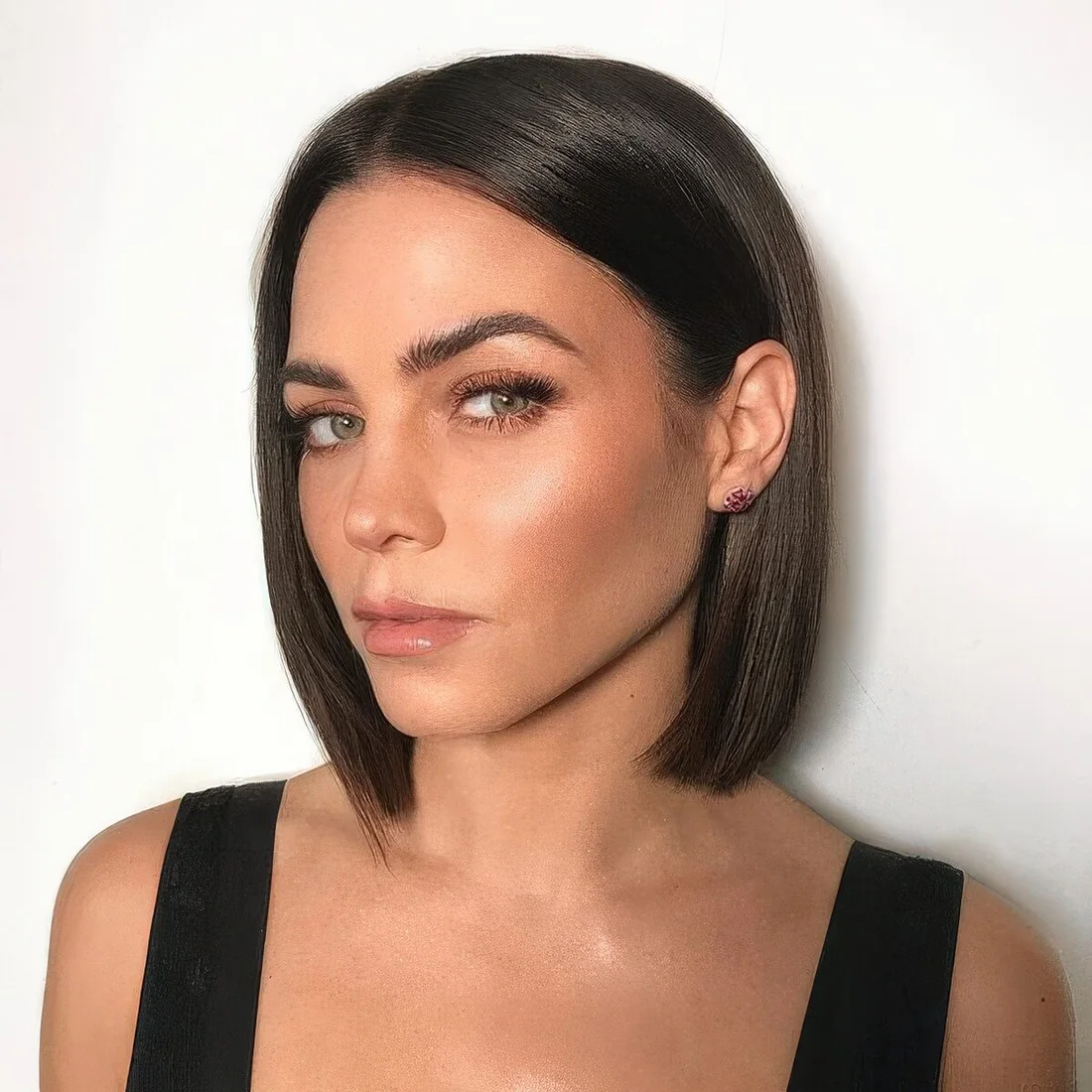 Deep brown straight blunt midi bob.