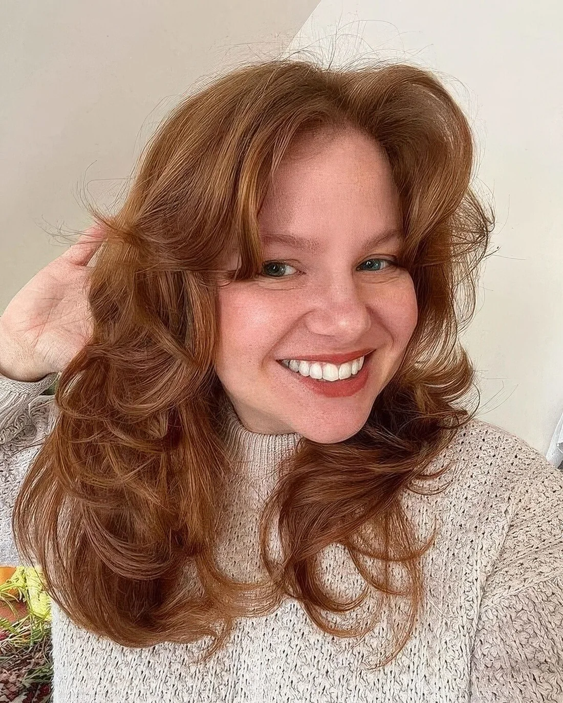 Photo showing neutral ginger haircut, with the hairstyle clearly visible.