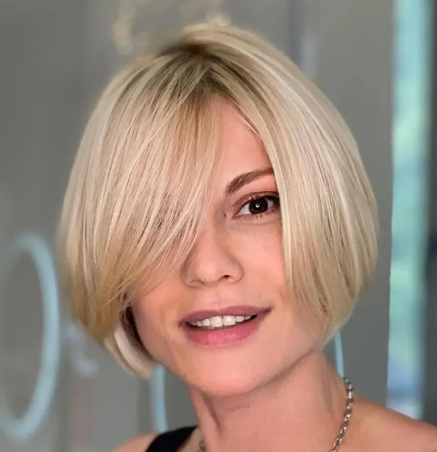 chin straight chestnut bob shown as a haircuts for thin fine hair idea