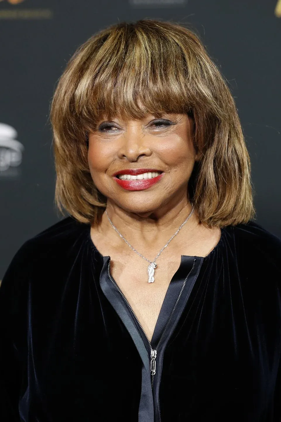 bob straight brunette bob shown as a haircuts for women over 50 idea