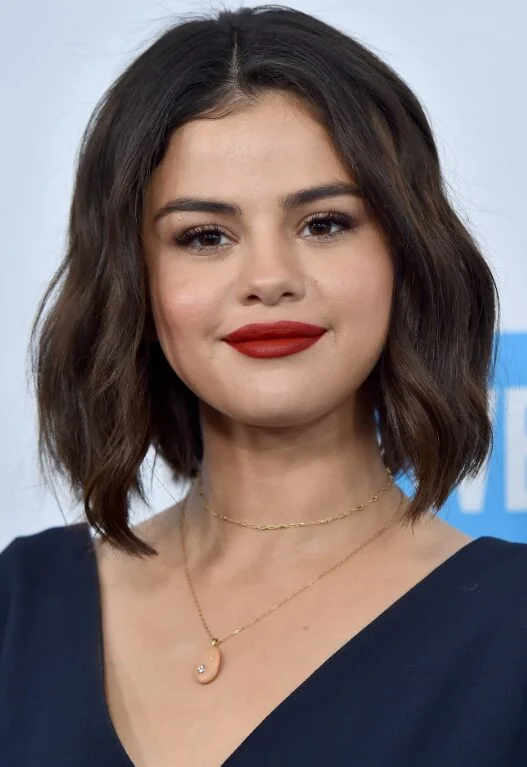 shoulder wavy chestnut lob shown as a lob haircuts for thin hair idea