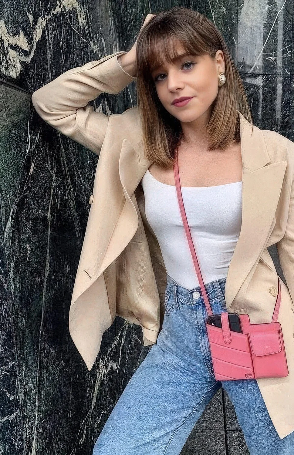 Photo showing brown bob accents, with the hairstyle clearly visible.