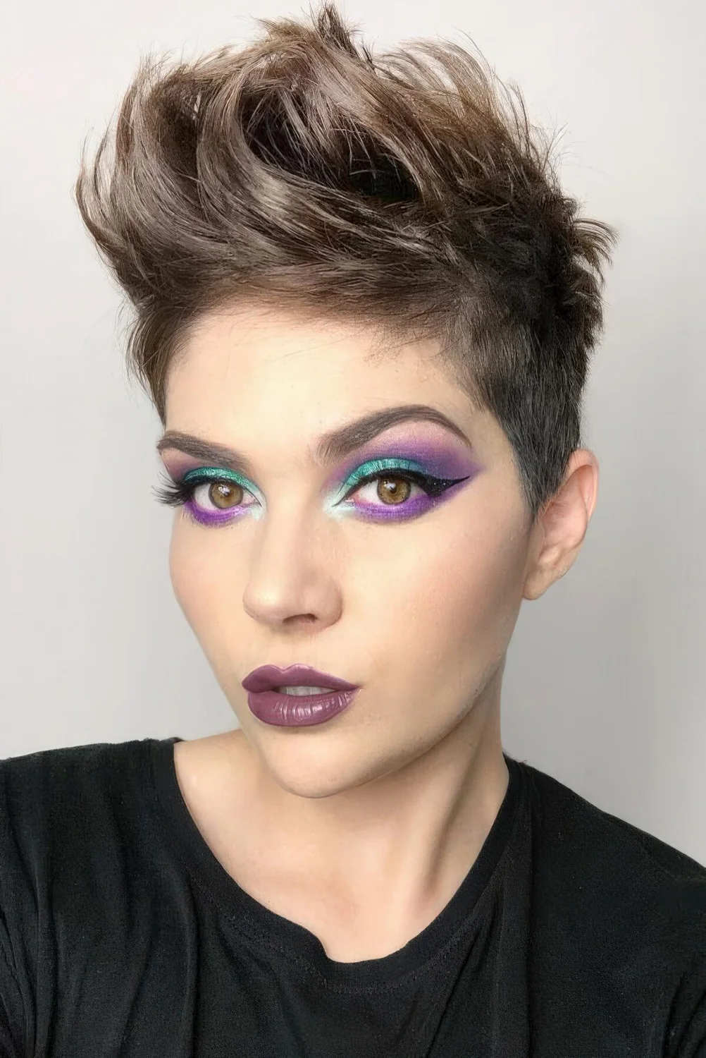 Photo showing disconnected long pixie that, with the hairstyle clearly visible.