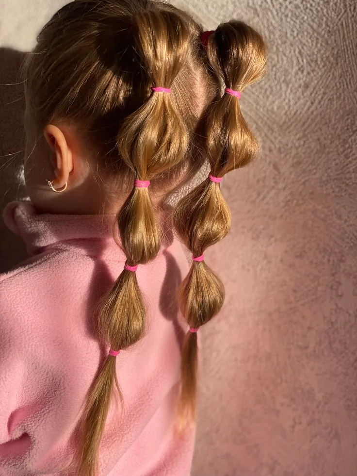 Bubble ponytail with soft rounded sections for school