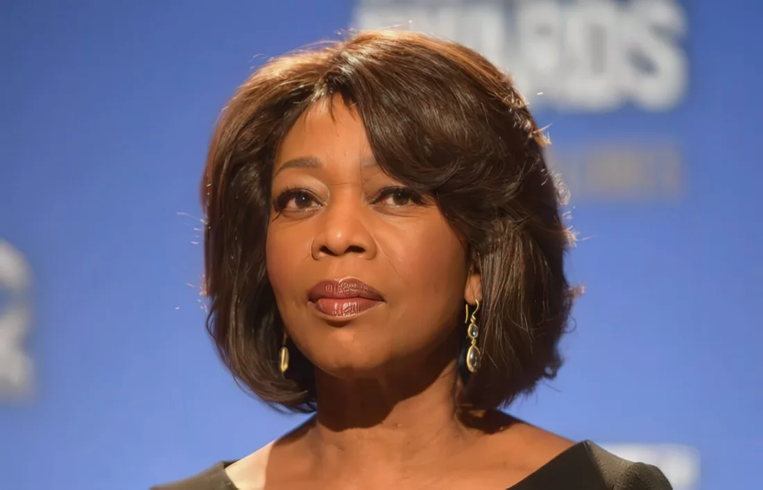 Photo showing wavy bob haircut, with the hairstyle clearly visible.