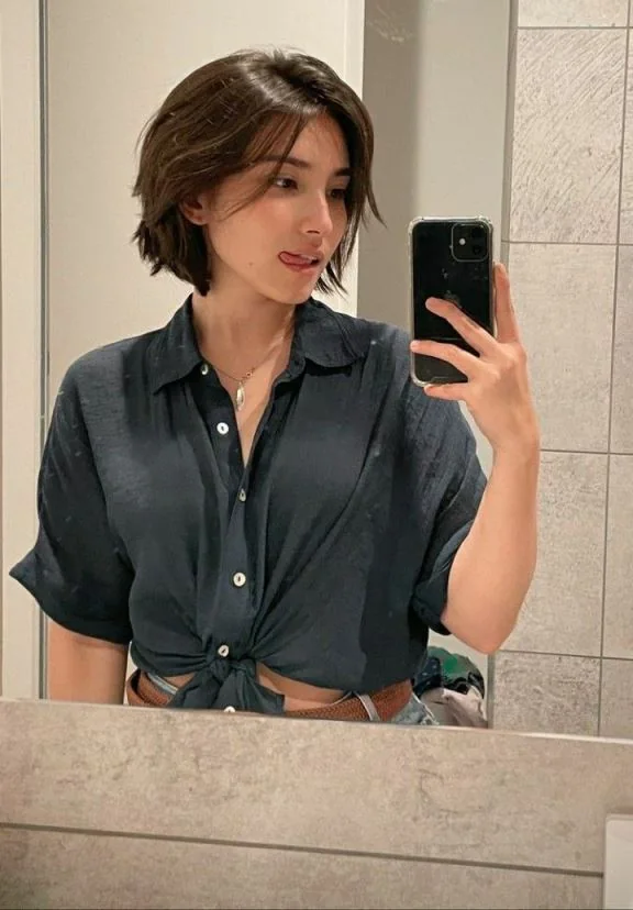 Photo showing layered bob, with the hairstyle clearly visible.
