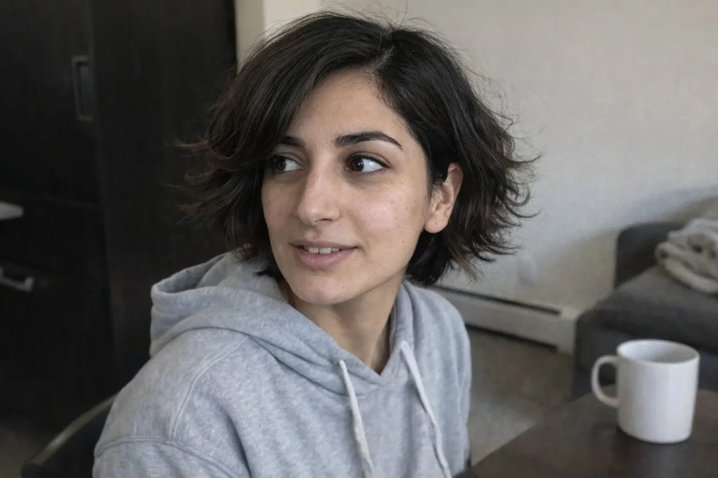 jaw wavy chestnut shag shown as a textured bob for thin hair idea