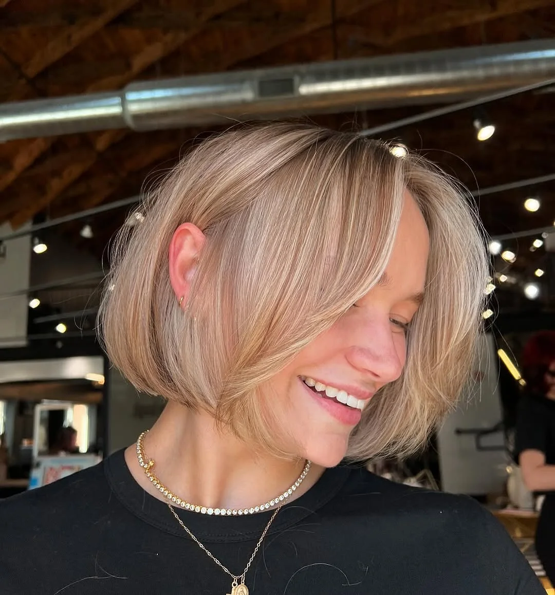 chin wavy chestnut bob shown as a thin hair bob idea, featuring chin outline