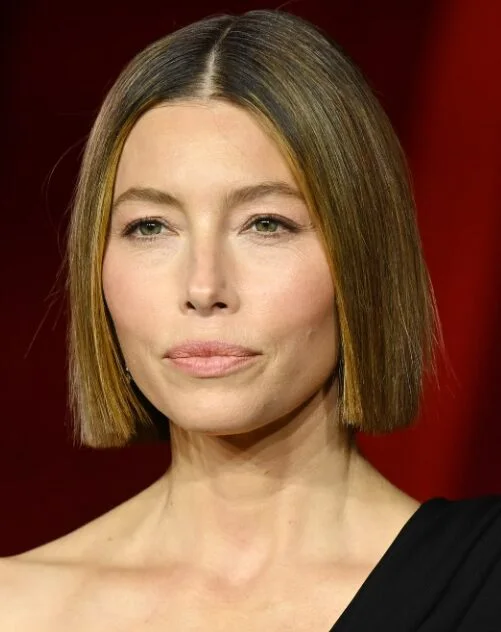 chin straight chestnut bob shown as a thin hair hairstyles short idea, featuring straight texture, shown in straight brunette short bob