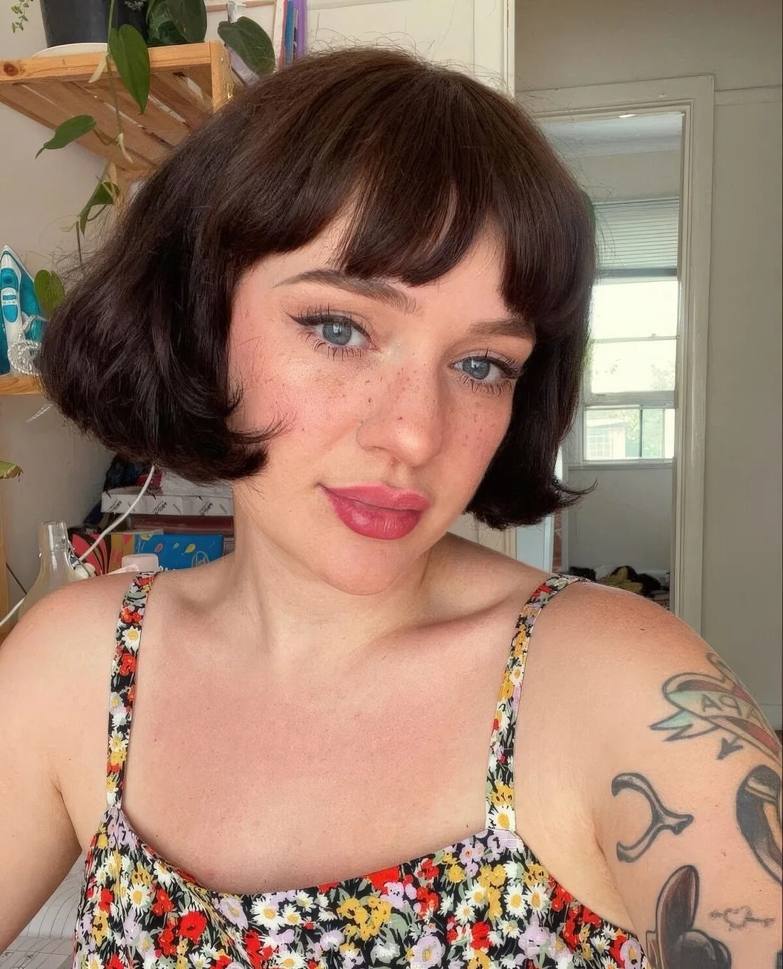 Photo showing lip line bob, with the hairstyle clearly visible.