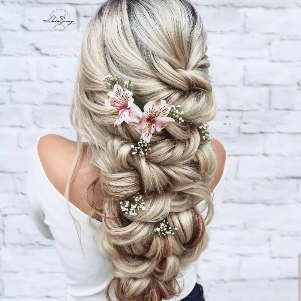 shoulder wavy brunette shag with curtain fringe shown as a wedding hairstyles ideas for long hair idea